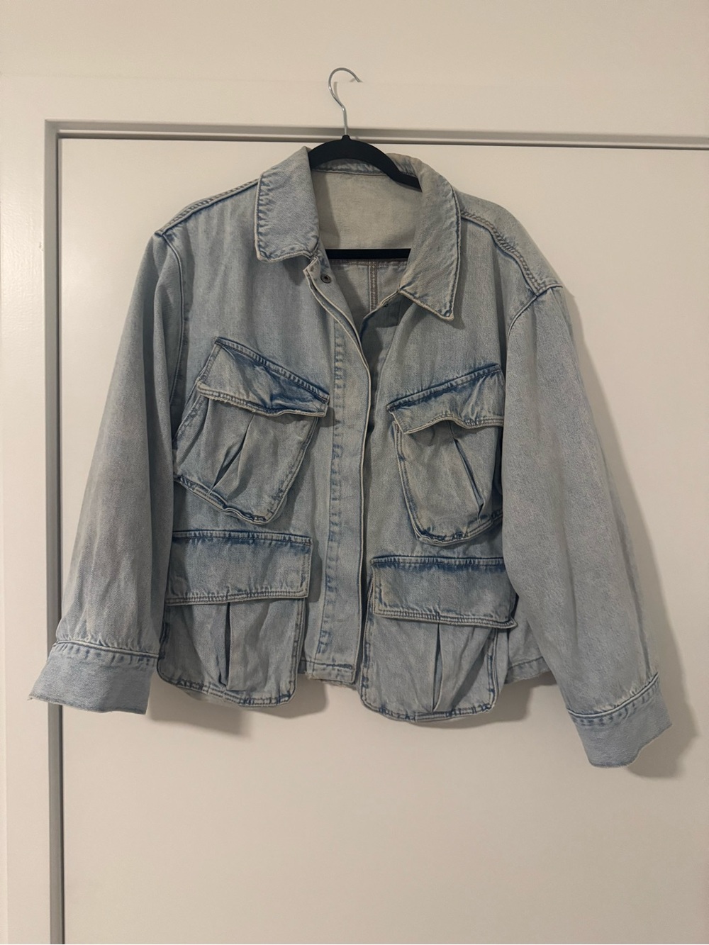 Zara Light Wash Denim Jean Jacket